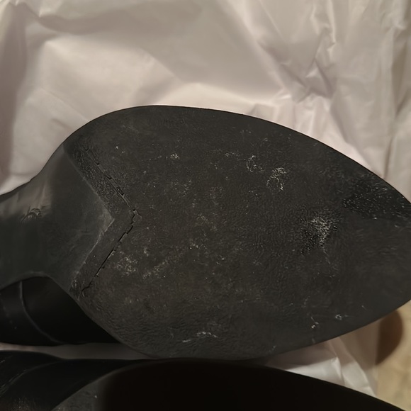 UGG boots-  black size 8 - Picture 8 of 9